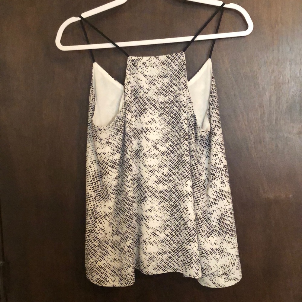 Dalia Pattern Tank - Picture 2 of 5